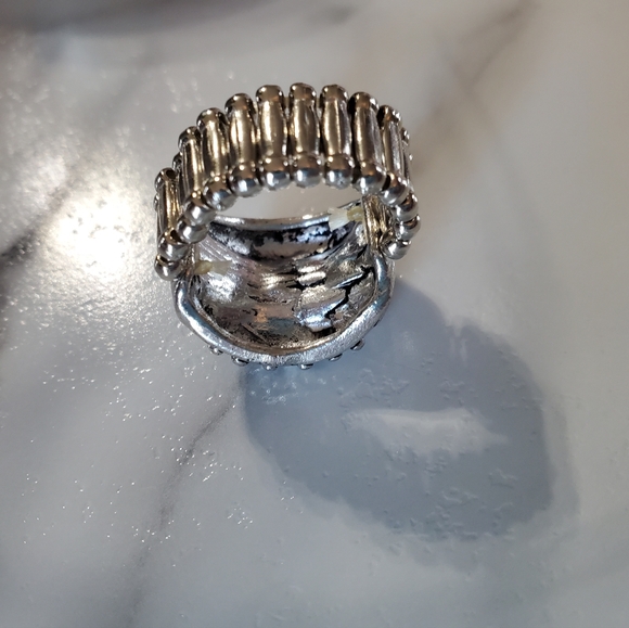 Silver Tone and Black Jewels Stretch Band Ring 💥3 for $24💥 - Picture 6 of 16